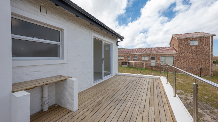 To Let 2 Bedroom Property for Rent in Agulhas Western Cape